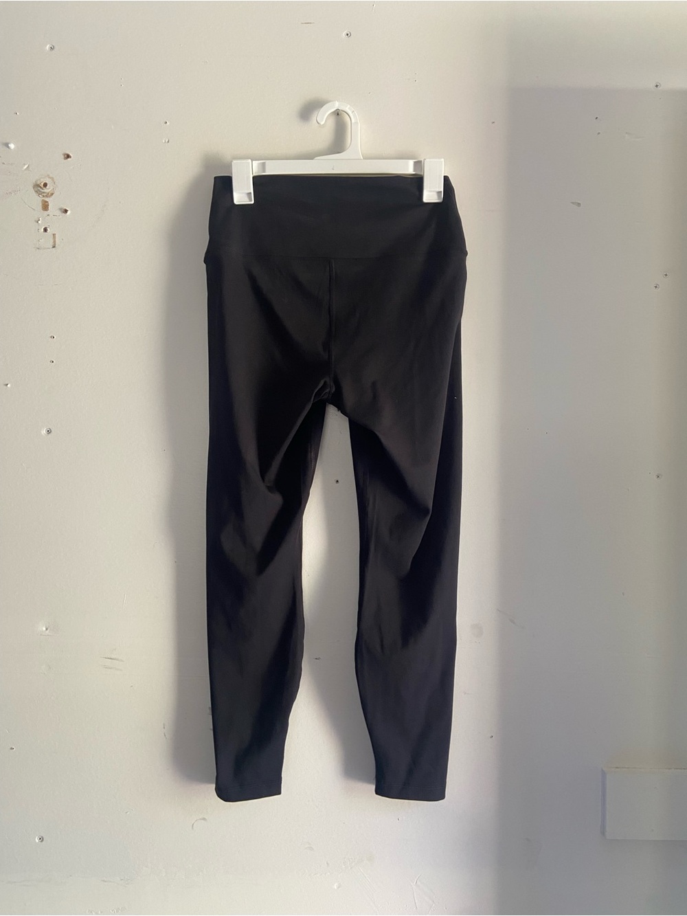 Yogalicious Lux Black Leggings - Picture 5 of 5